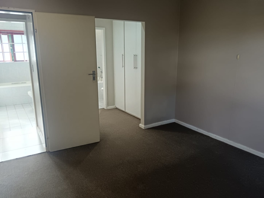 3 Bedroom Property for Sale in Blue Bend Eastern Cape